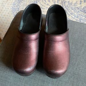 Sanita Danish Clogs signature series